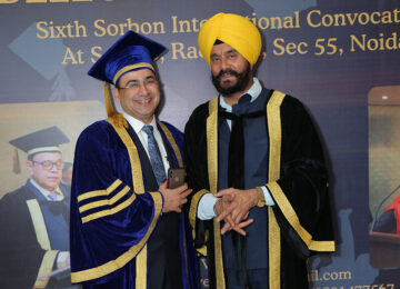 Convocation ceremony group photograph